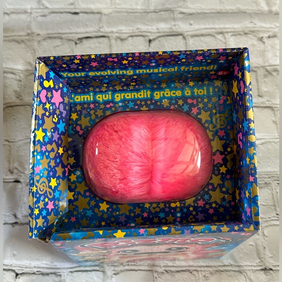 Rizmo Evolving Musical Friend Interactive Plush Toy with Fun Games - Picture 6 of 7